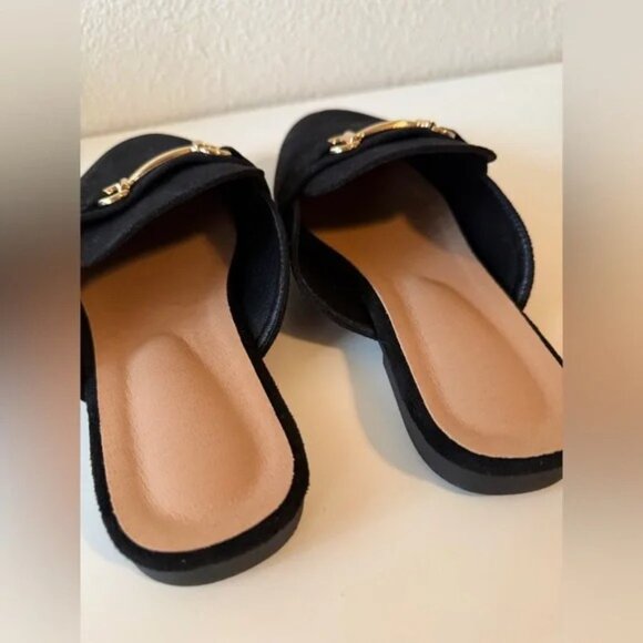 SHEIN Women Wide Fit Metal Decor Flat Mules - 9 - Picture 2 of 7